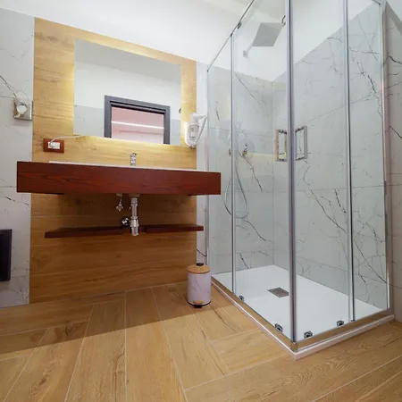 Hotel Palazzo Fiorentini Charme 4*